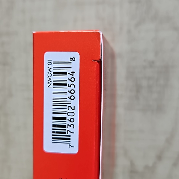 MAC Go Play Blush in So Natural - Picture 4 of 4